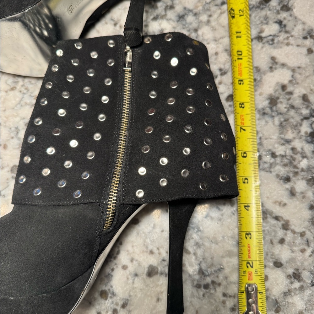 H by HALSTON Suede Studded MARIA boot - Picture 7 of 9